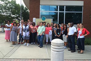 کنسولیڈیٹڈ لیبارٹری سروسز کی تقسیم